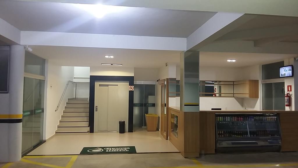 Guines Palace Hotel 帕特罗西尼乌 外观 照片